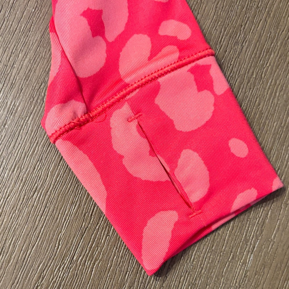 DSG Kids Pink Patterned Rashguard - Picture 2 of 4